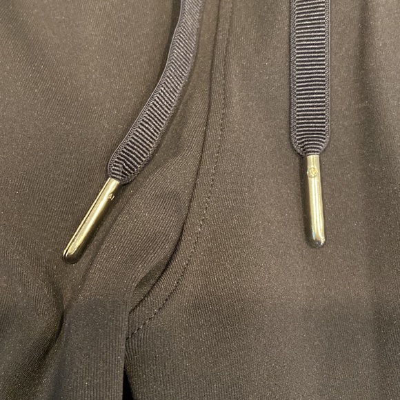 ❌SOLD❌ Lululemon On The Fly Pant - Picture 4 of 10